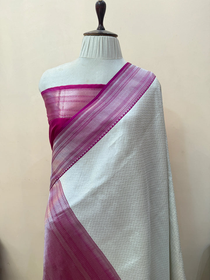 White Pure Katan silk Handloom Banarasi Saree