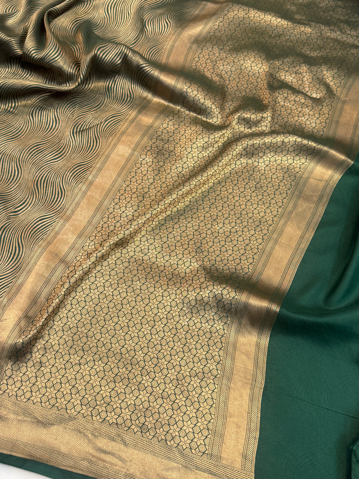 Bottle Green Pure Katan silk Handloom Banarasi Saree