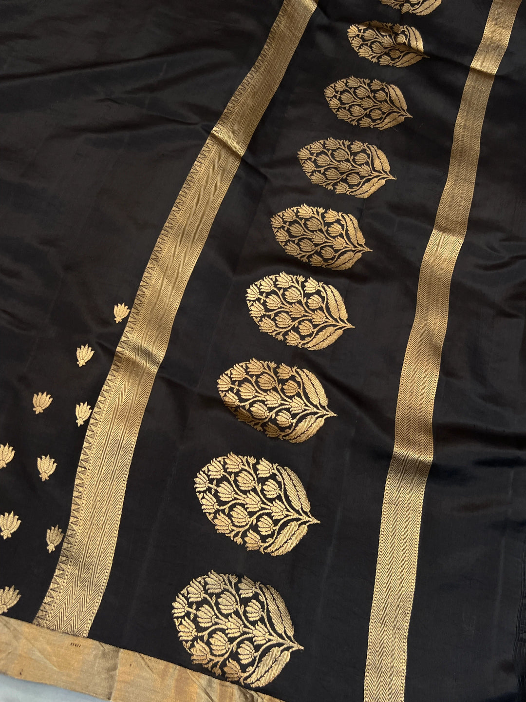 Black Silk Handloom Banarasi Saree