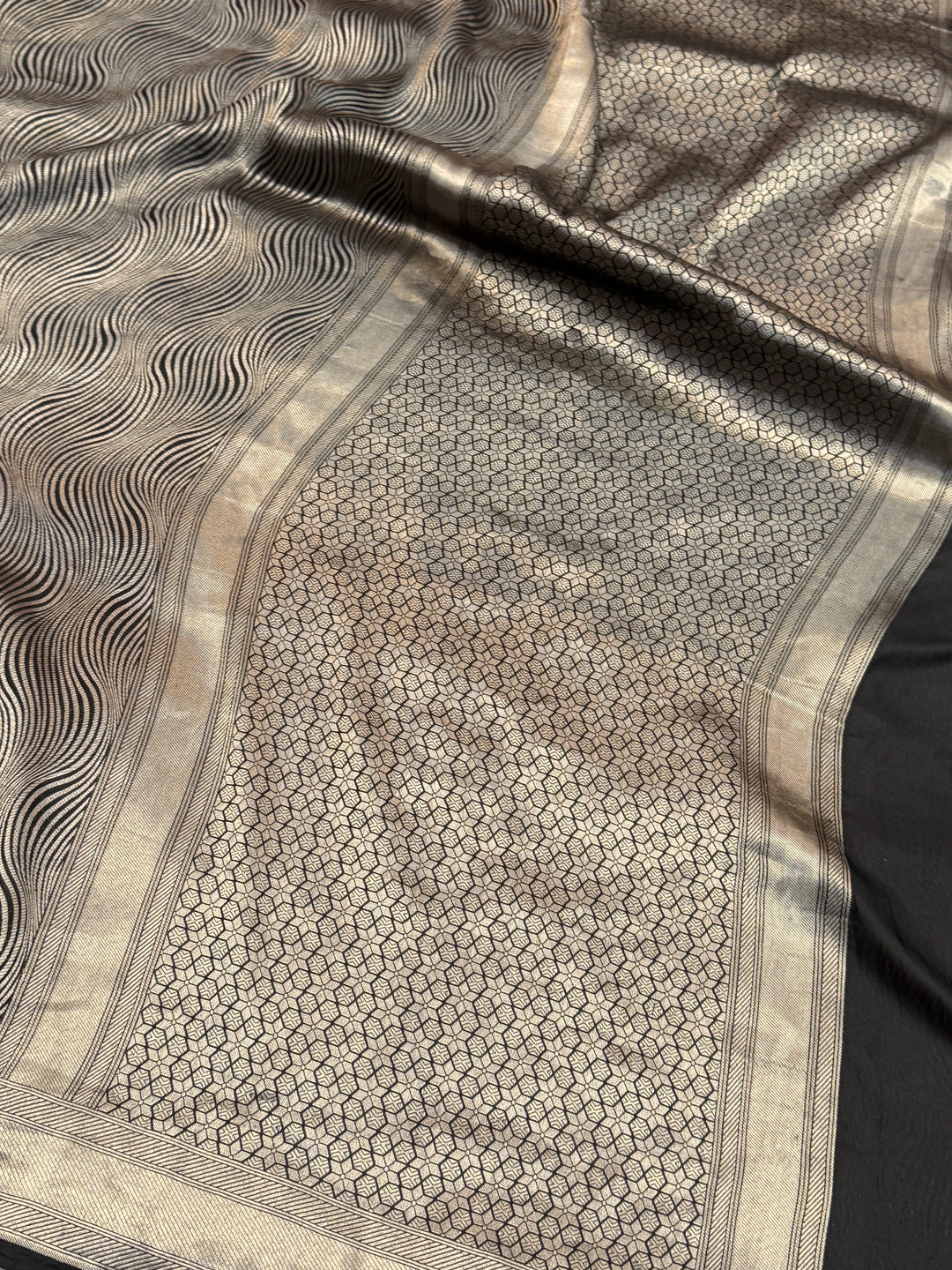 Black Pure Katan silk Handloom Banarasi Saree