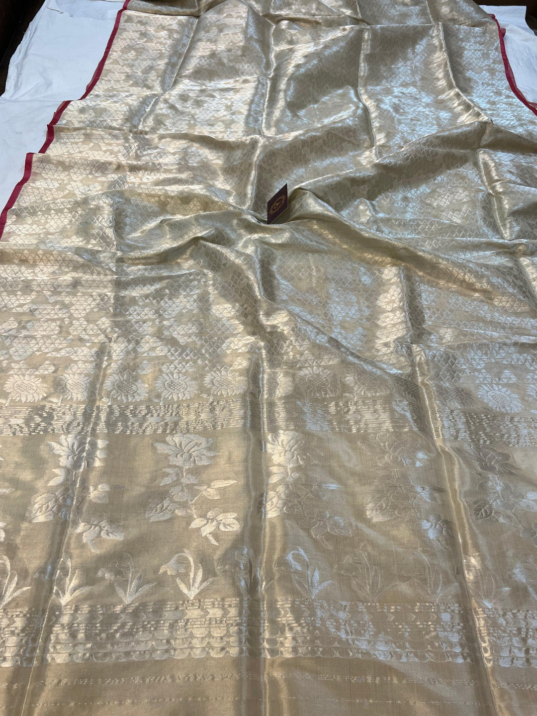 Cream Banarasi Handloom Organza Tissue Silk Saree - Aura Benaras