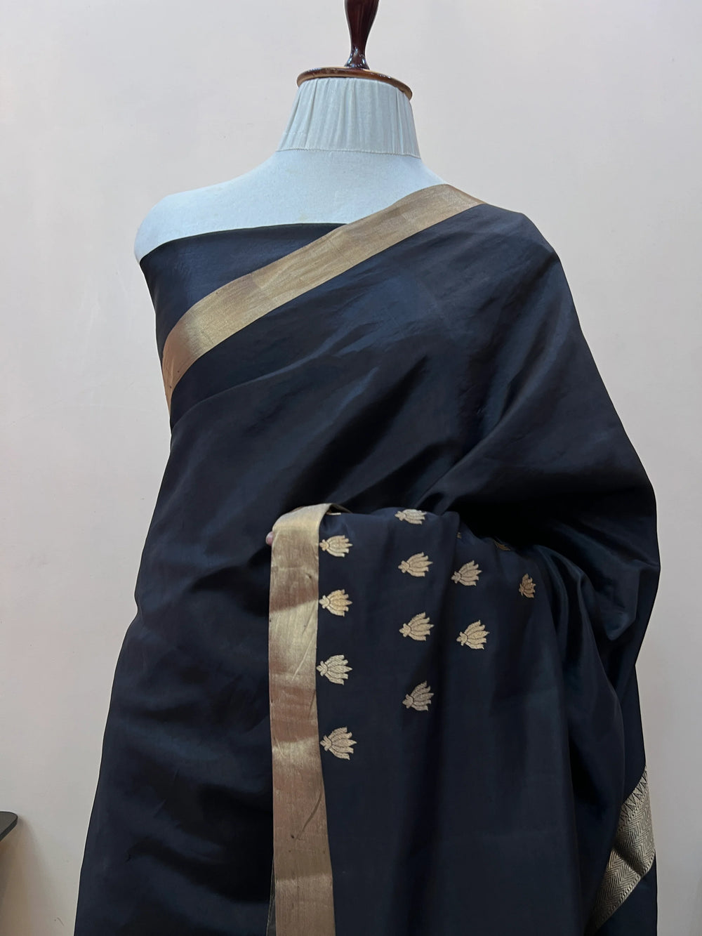 Black Silk Handloom Banarasi Saree