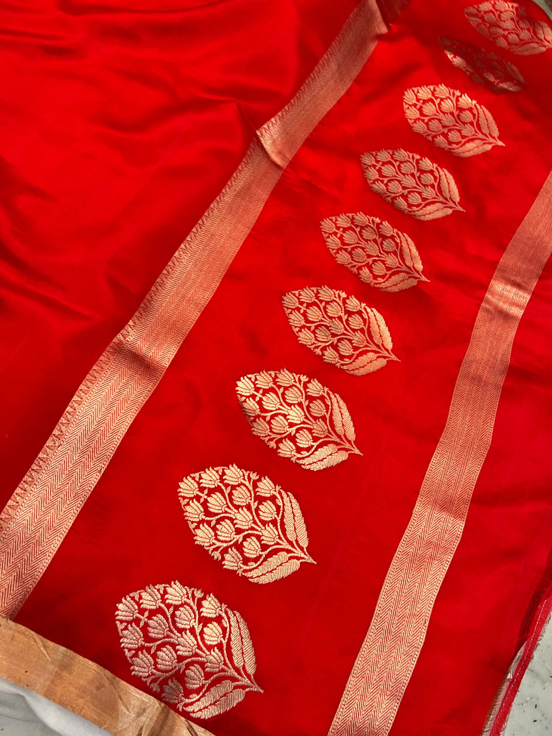 Red Pure Silk Handloom Banarasi Saree
