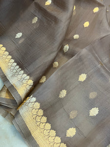 Grey Banarasi Handloom Kora Silk Saree - Aura Benaras