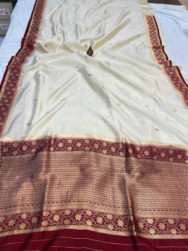 Off white Pure Silk Handloom Banarasi Saree