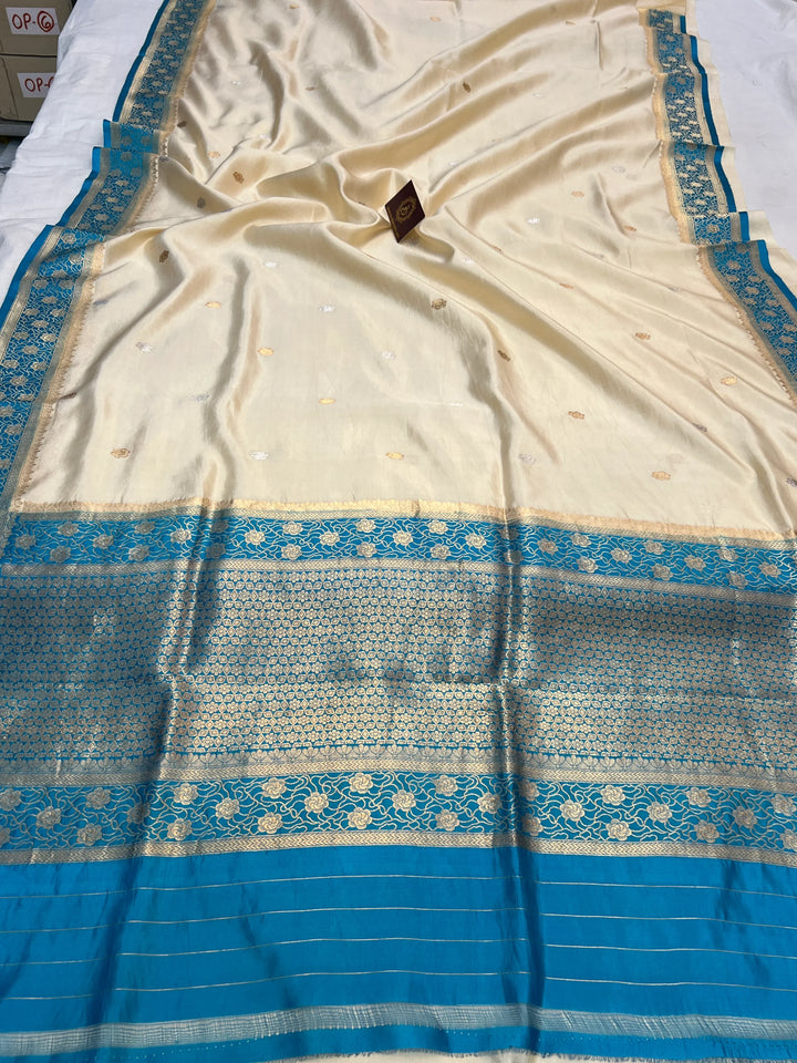 Off white Pure Silk Handloom Banarasi Saree