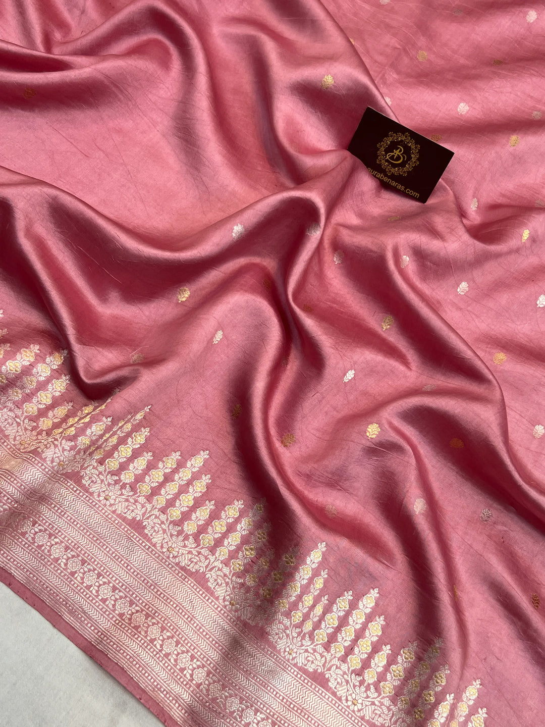 Onion Pink Pure Silk Handloom Banarasi Saree