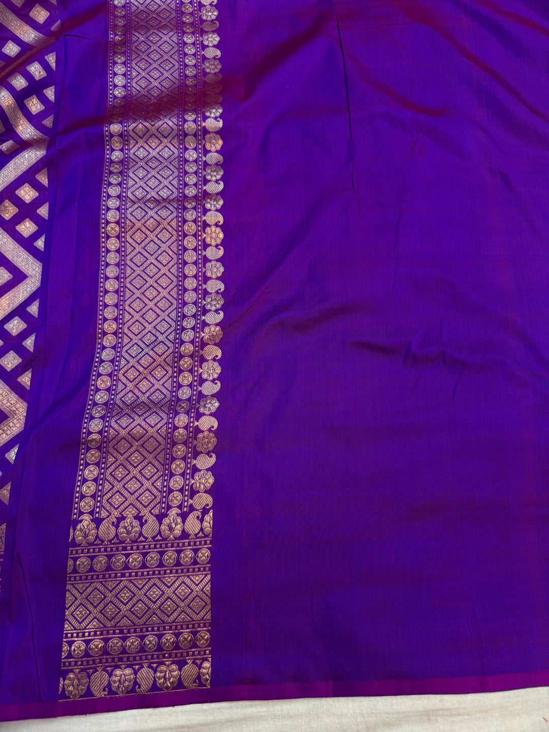 Purple Pure Katan silk Handloom Banarasi Saree