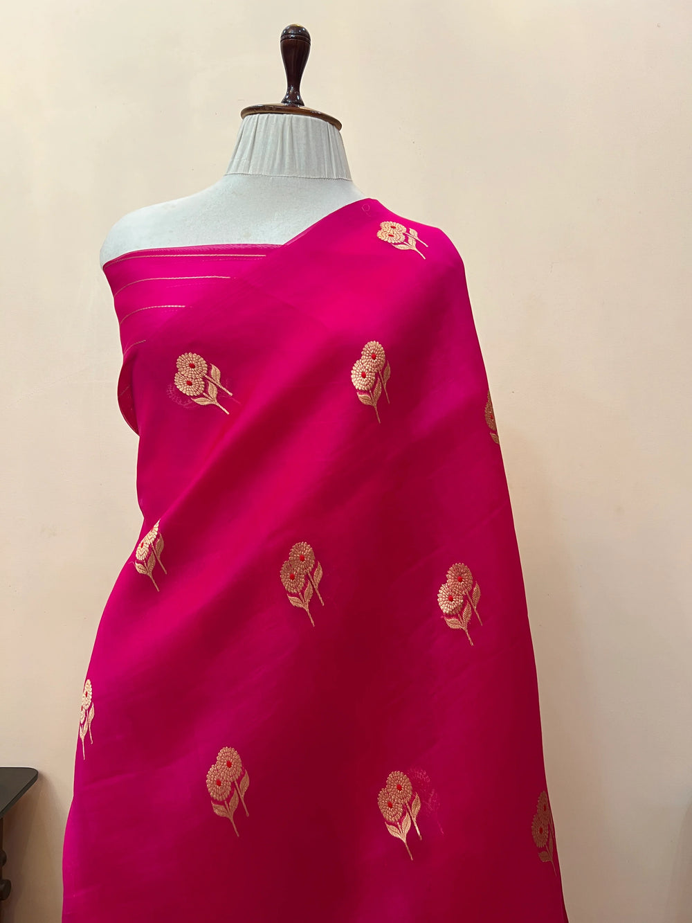 Rani Pink Pure Kora Silk Handloom Banarasi Saree