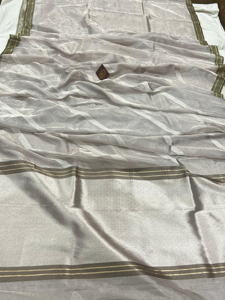 Silver Banarasi Handloom Tissue Silk Saree - Aura Benaras