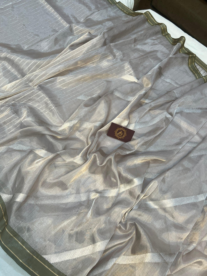 Silver Banarasi Handloom Tissue Silk Saree - Aura Benaras