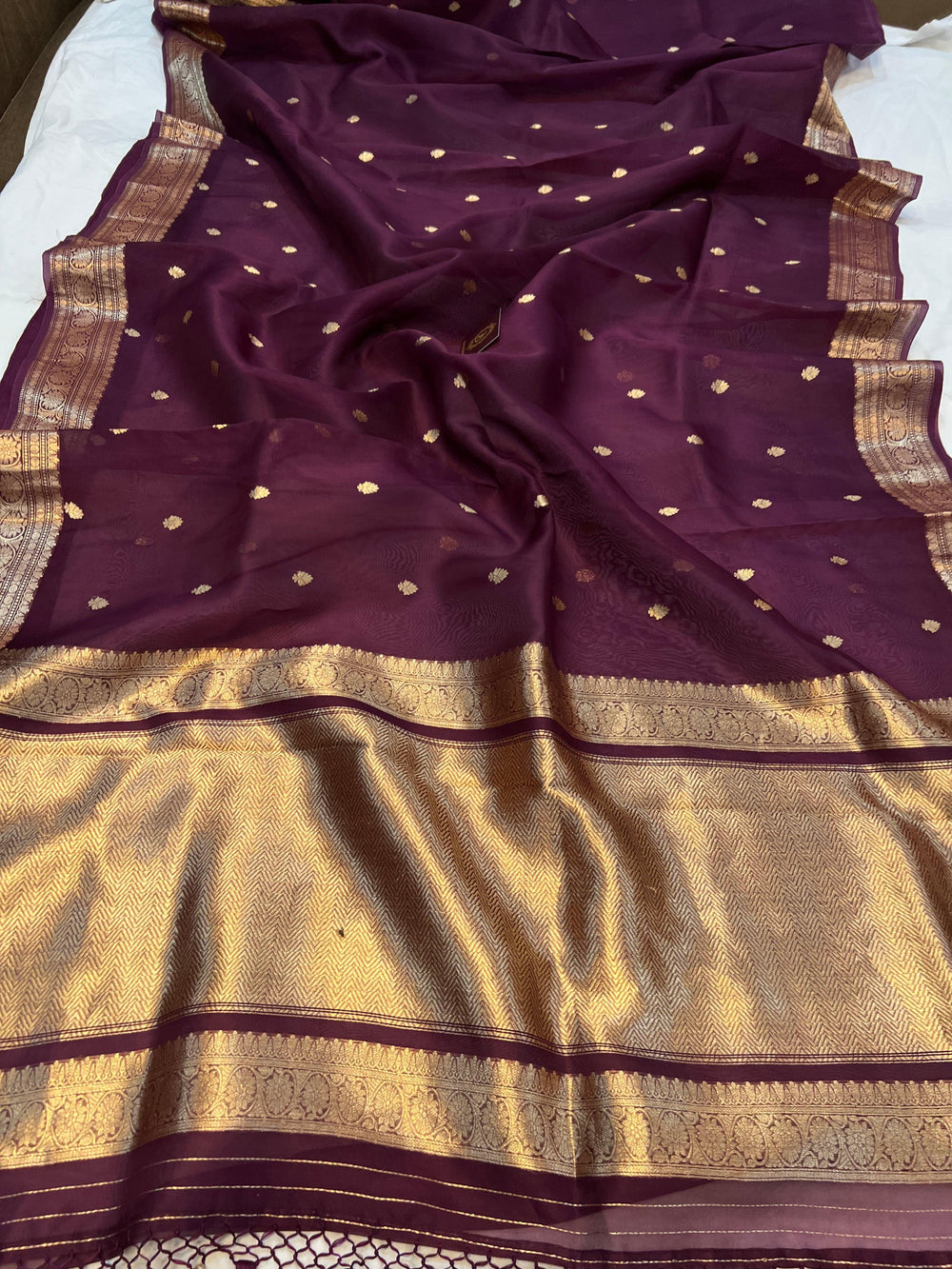 Wine Banarasi Handloom Kora Silk Saree - Aura Benaras