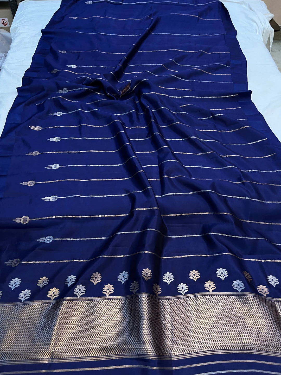Navy Pure Silk Handloom Banarasi Saree