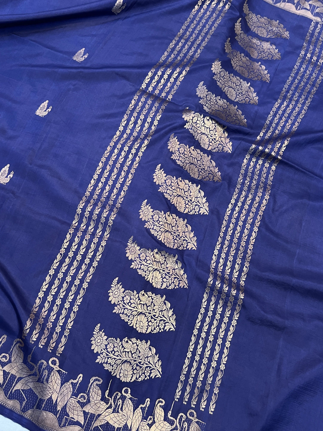 Navy Pure Katan Silk Handloom Banarasi Saree