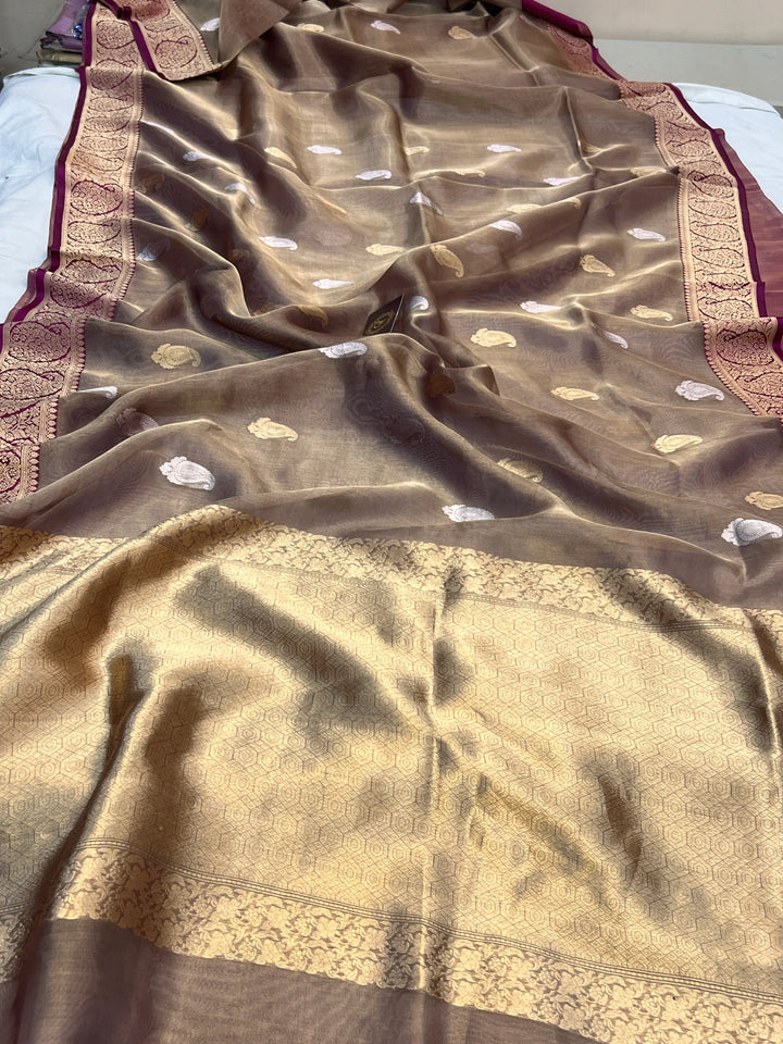 Magenta Purple Pure Tissue Silk Handloom Banarasi Saree