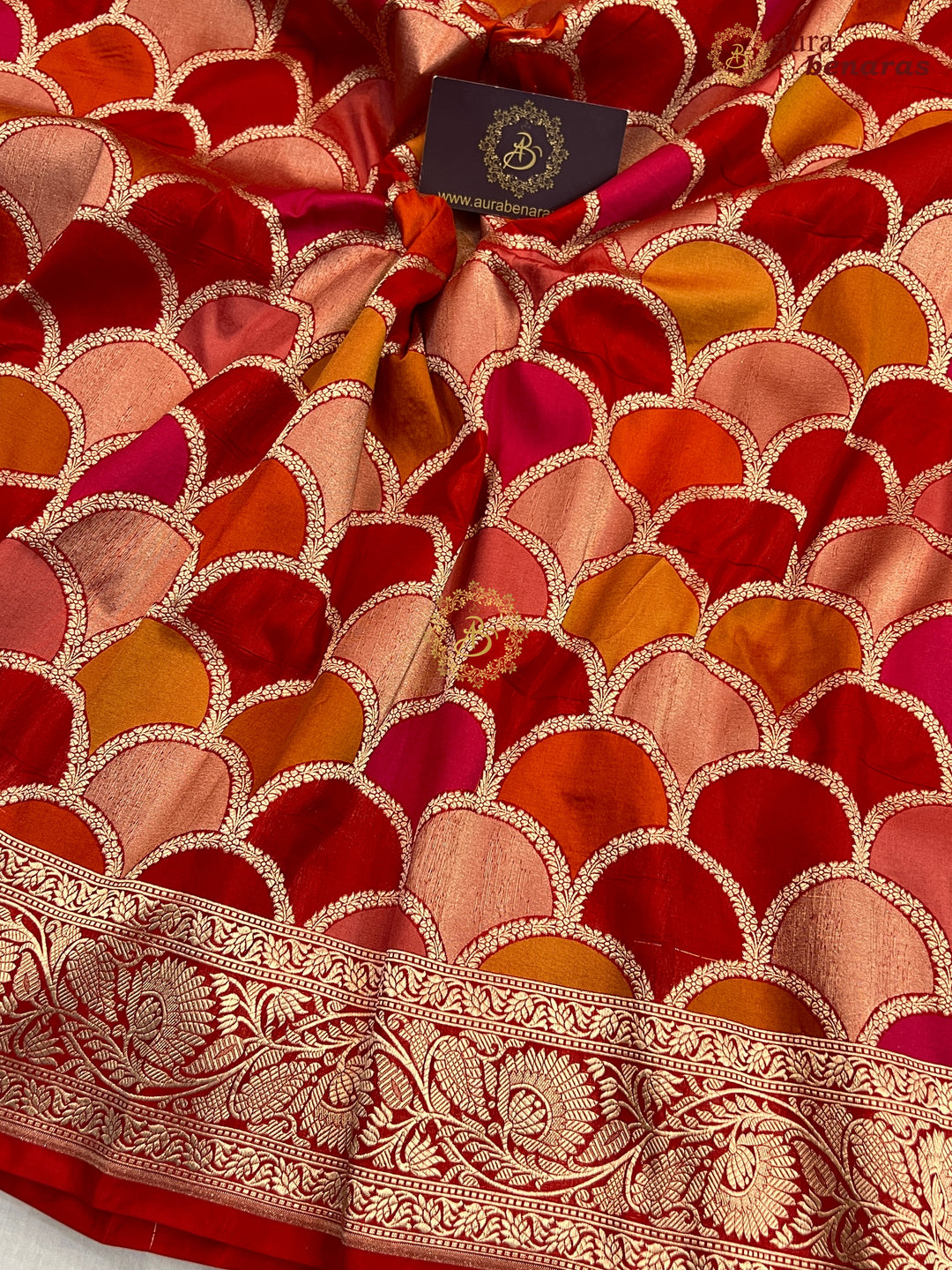 Buy Red Rangkaat Banarasi Katan Silk Saree - AuraBenaras