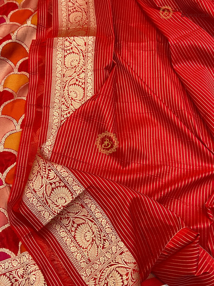 Buy Red Rangkaat Banarasi Katan Silk Saree - AuraBenaras
