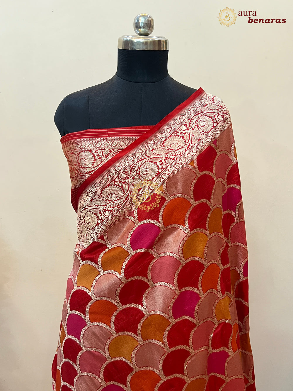 Buy Red Rangkaat Banarasi Katan Silk Saree - AuraBenaras