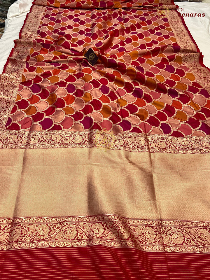 Buy Redish Pink Rangkaat Banarasi Katan Silk Saree - AuraBenaras