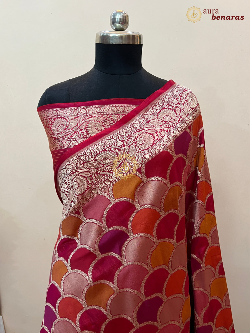 Buy Redish Pink Rangkaat Banarasi Katan Silk Saree - AuraBenaras