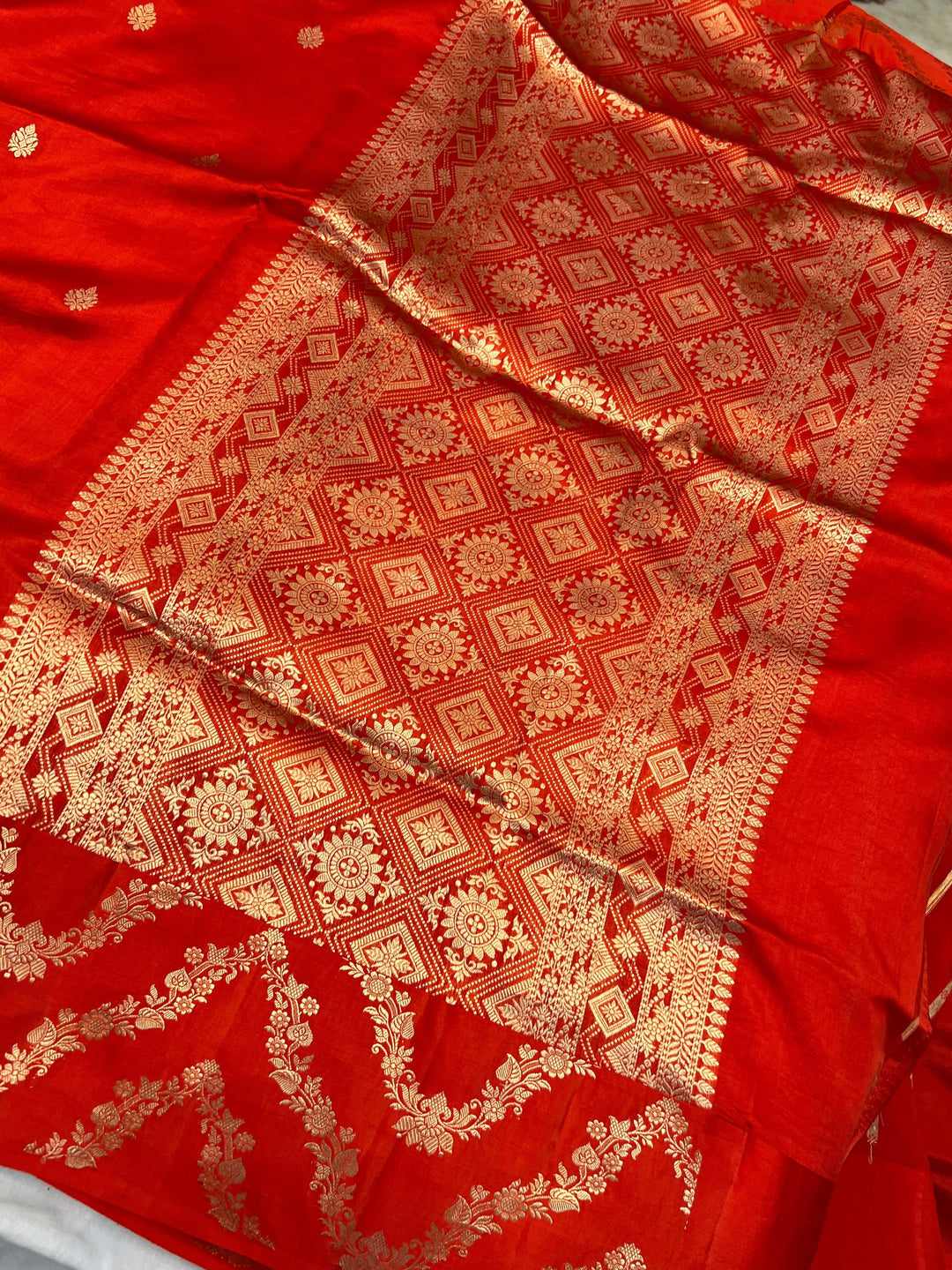 Red Pure Silk Handloom Banarasi Saree