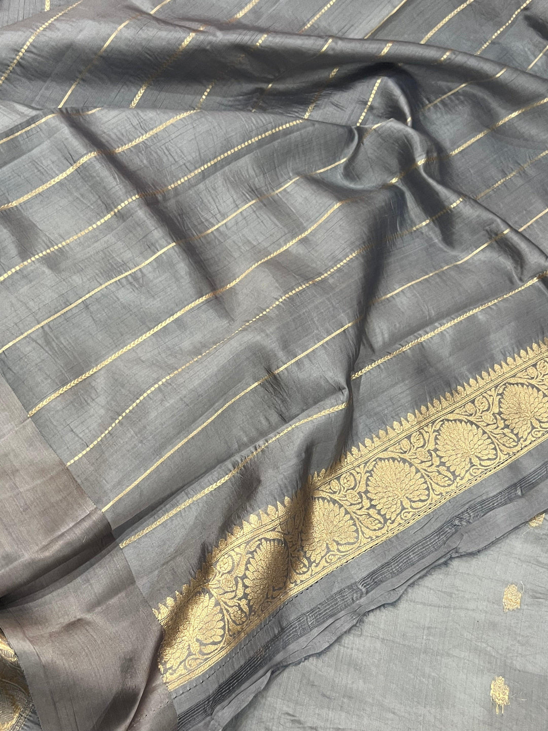 Grey Pure Banarasi Handloom Silk Saree - Aura Benaras