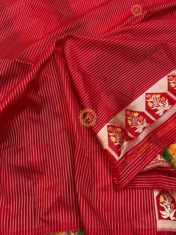Buy Red Rangkaat Banarasi Katan Silk Saree - AuraBenaras