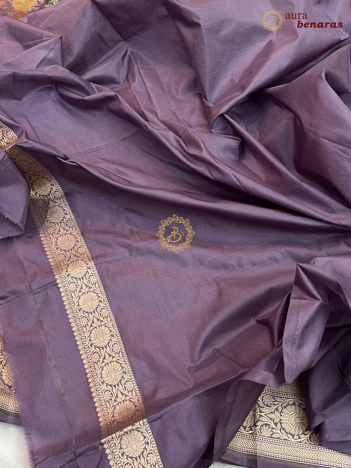 Buy Dusty Lavender Rangkaat Banarasi Katan Silk Saree - AuraBenaras