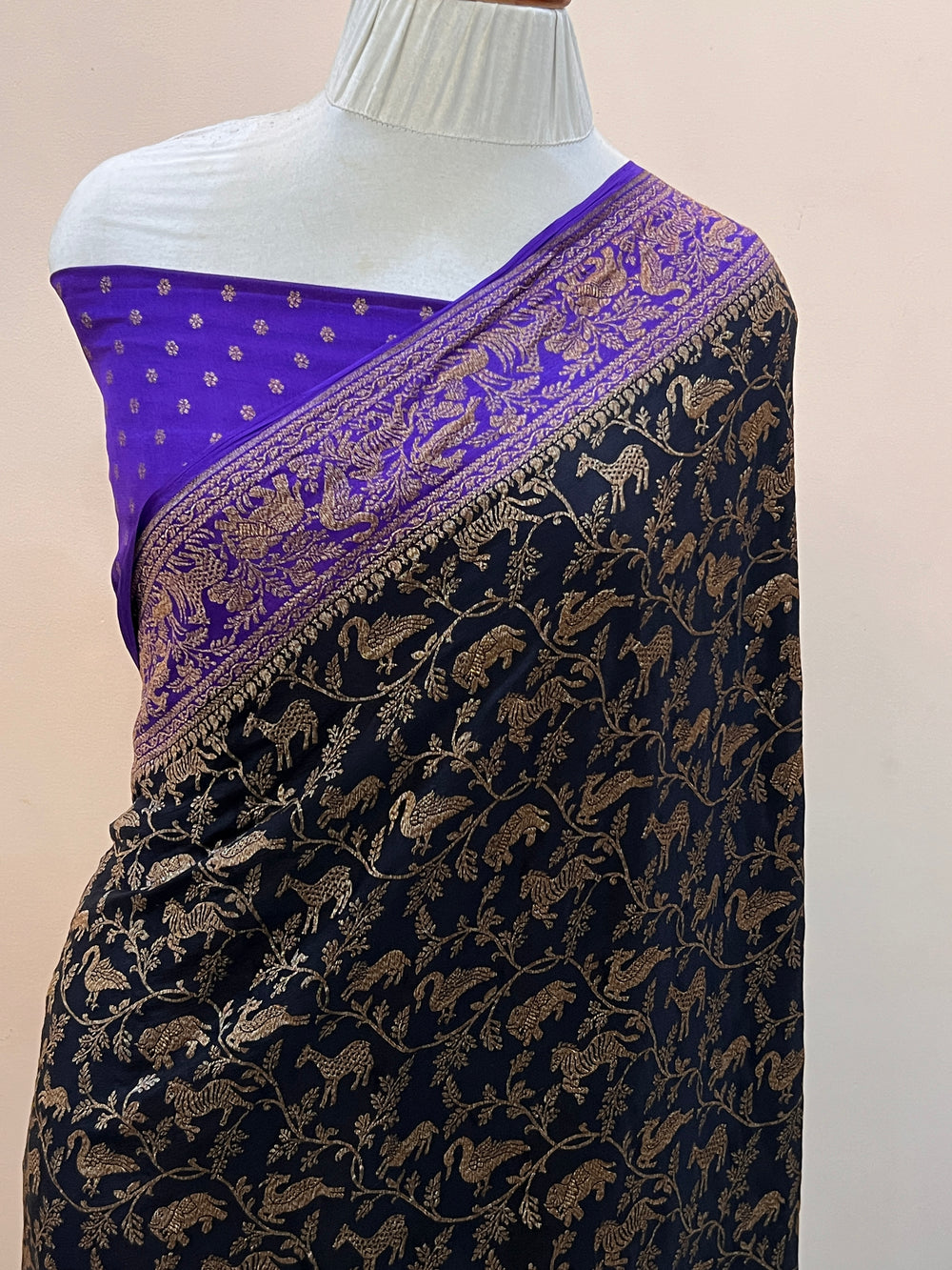 Black Pure Crepe Silk Handloom Banarasi Saree