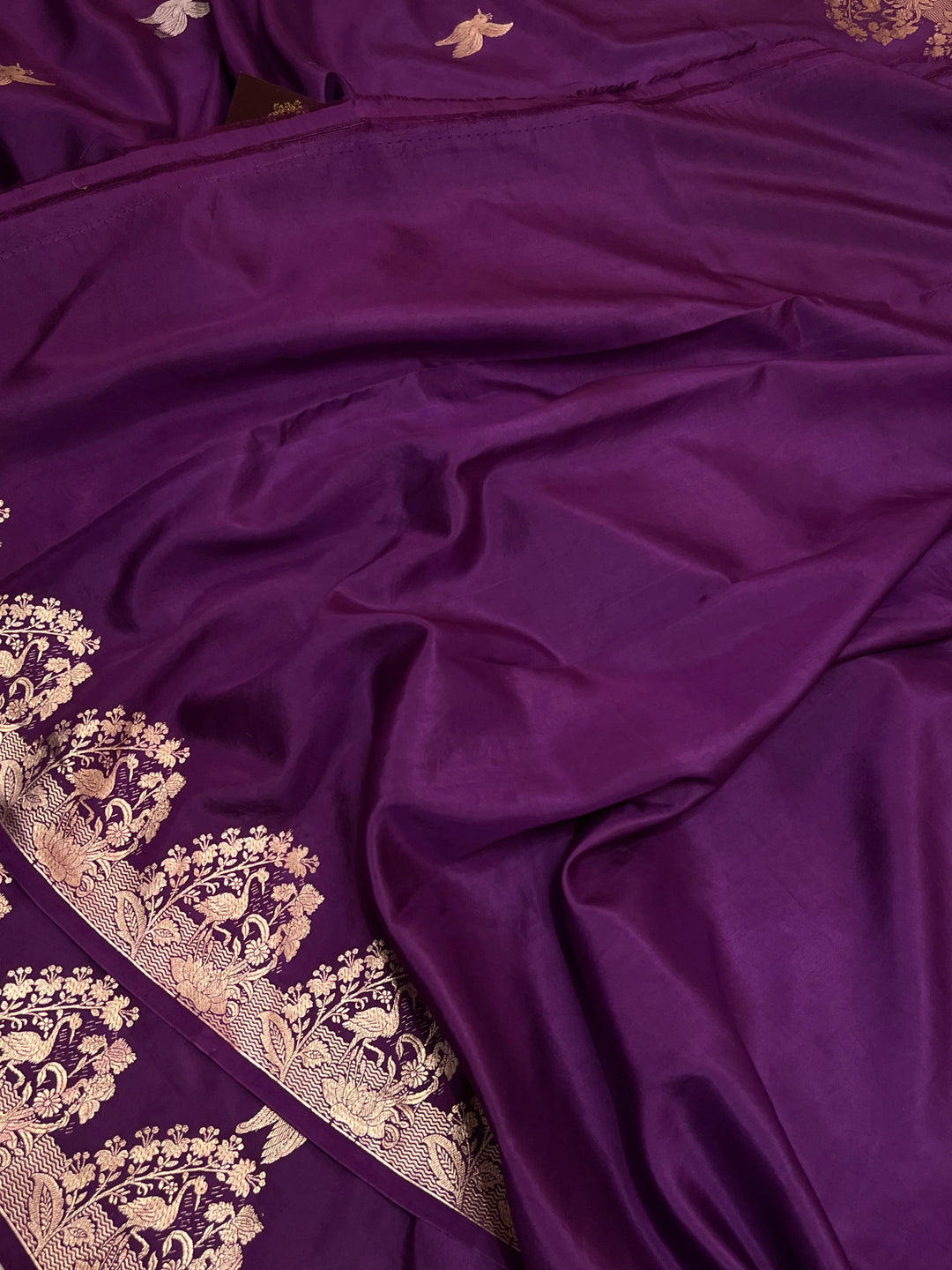 Deep Purple Pure Katan Silk Handloom Banarasi Saree with Kadwa motifs