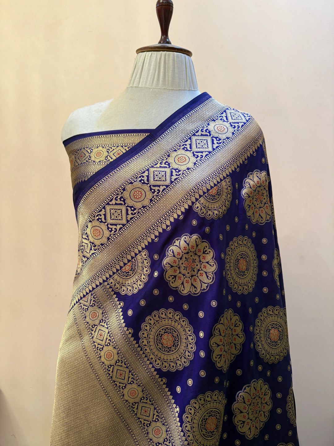 Bluish Purple Pure Katan Silk Handloom Saree | Aura Benaras