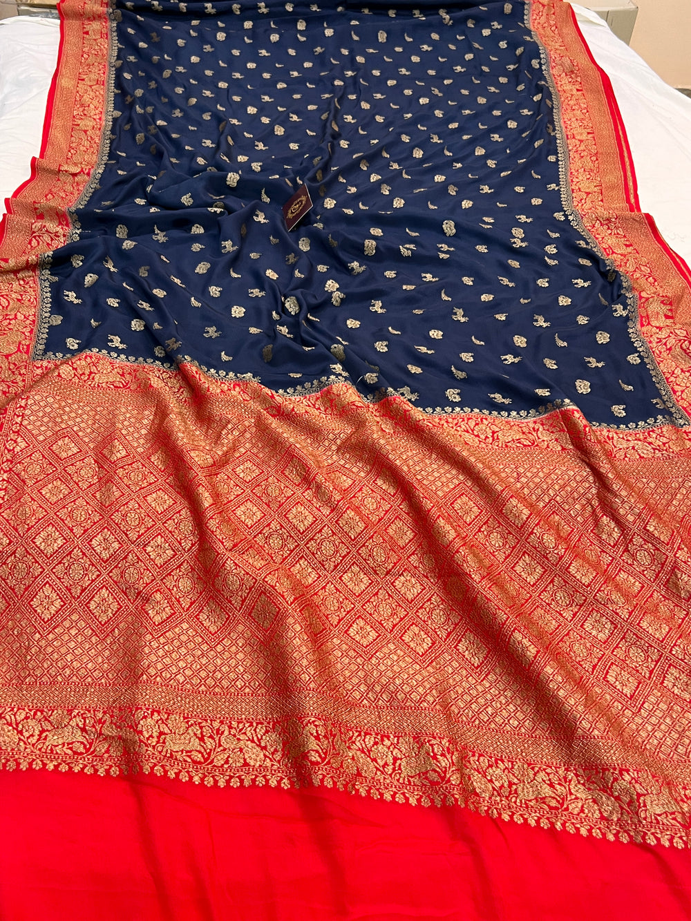 Navy Blue Pure Crepe Silk Handloom Banarasi Saree