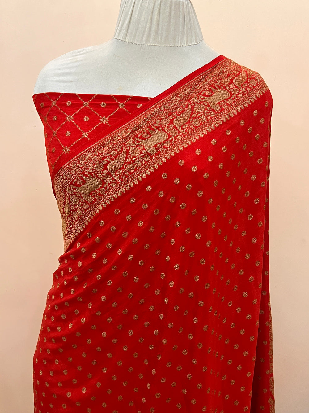 Red Pure Crepe Silk Handloom Banarasi Saree