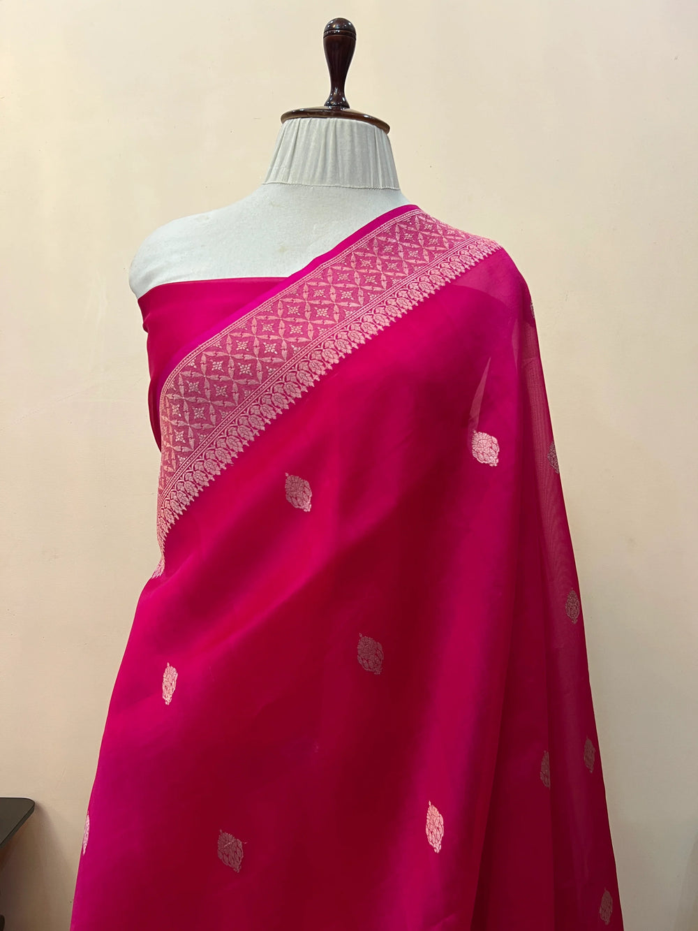 Rani Pink Pure Kora Silk Handloom Banarasi Saree