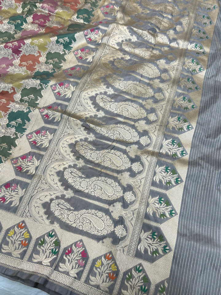 Buy Light Grey Rangkaat Banarasi Katan Silk Saree - AuraBenaras