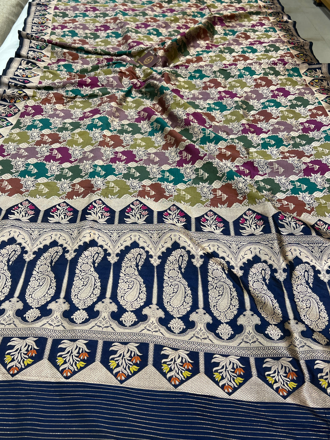 Buy Navy Blue Rangkaat Banarasi Katan Silk Saree - AuraBenaras