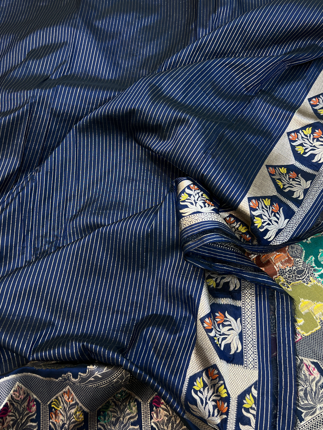 Buy Navy Blue Rangkaat Banarasi Katan Silk Saree - AuraBenaras