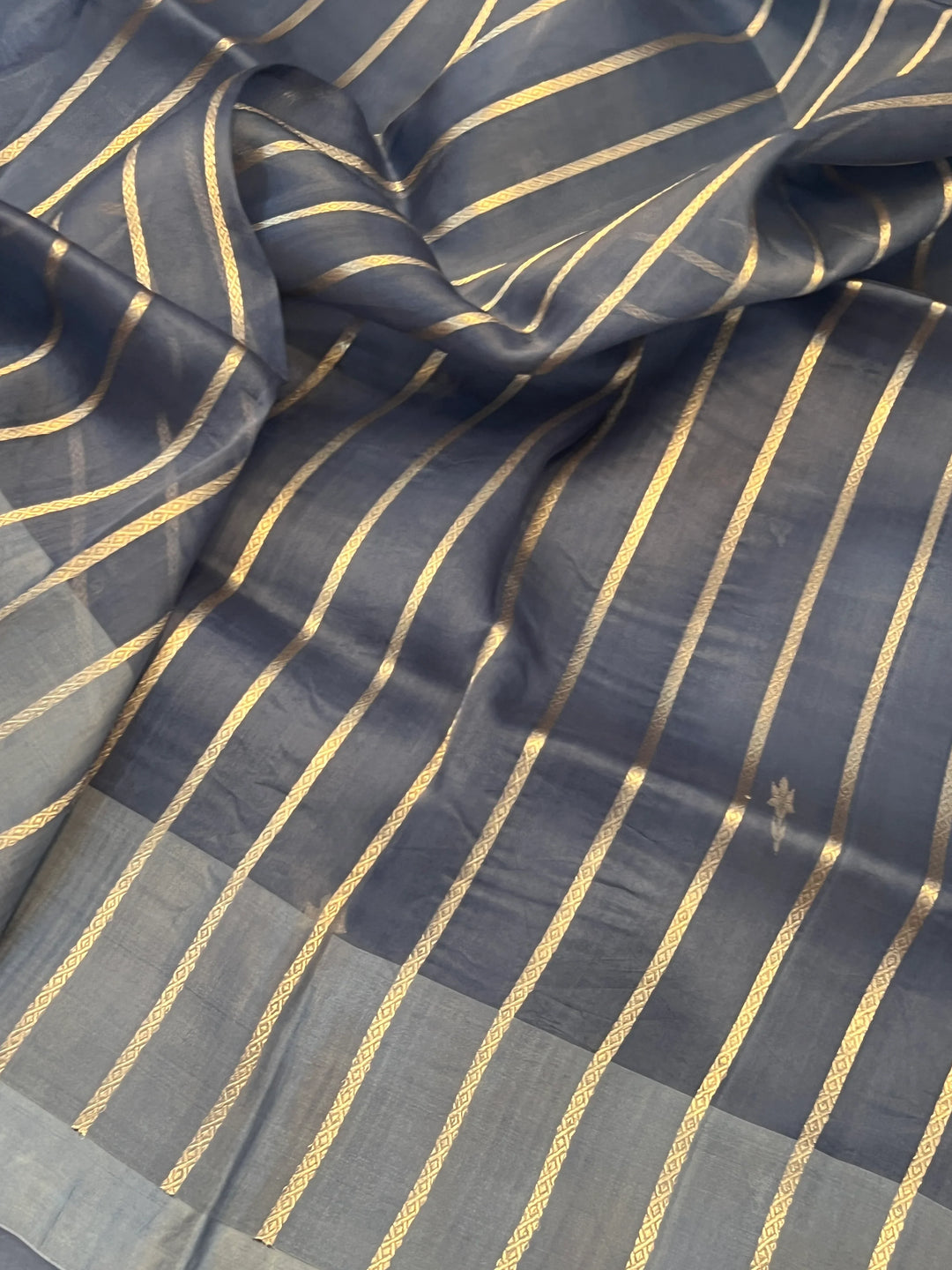 Grey Pure Kora Silk Handloom Banarasi Saree