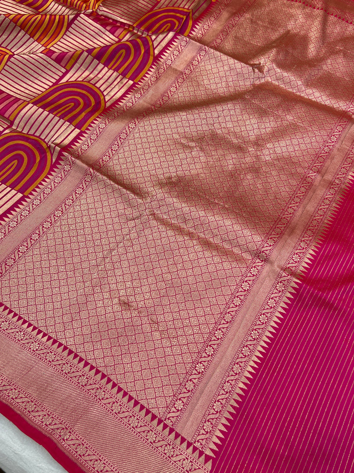 Buy Rani Pink Rangkaat Banarasi Katan Silk Saree - AuraBenaras