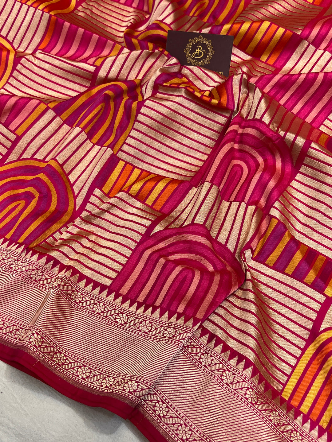 Buy Rani Pink Rangkaat Banarasi Katan Silk Saree - AuraBenaras
