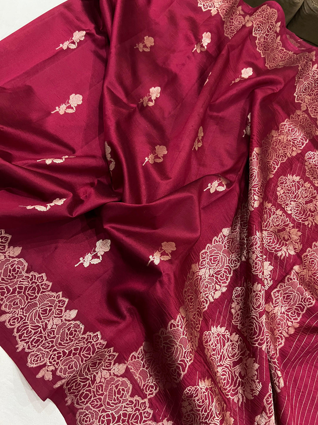 Maroon Pure Banarasi Handloom Silk Saree - Aura Benaras