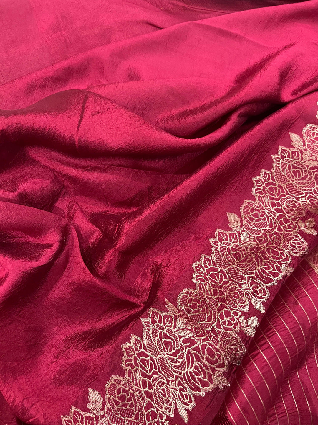 Maroon Pure Banarasi Handloom Silk Saree - Aura Benaras