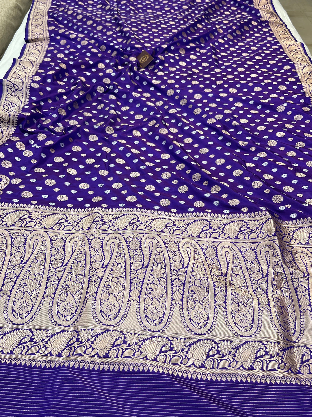 Purple Pure Banarasi Handloom Katan Silk Saree - Aura Benaras