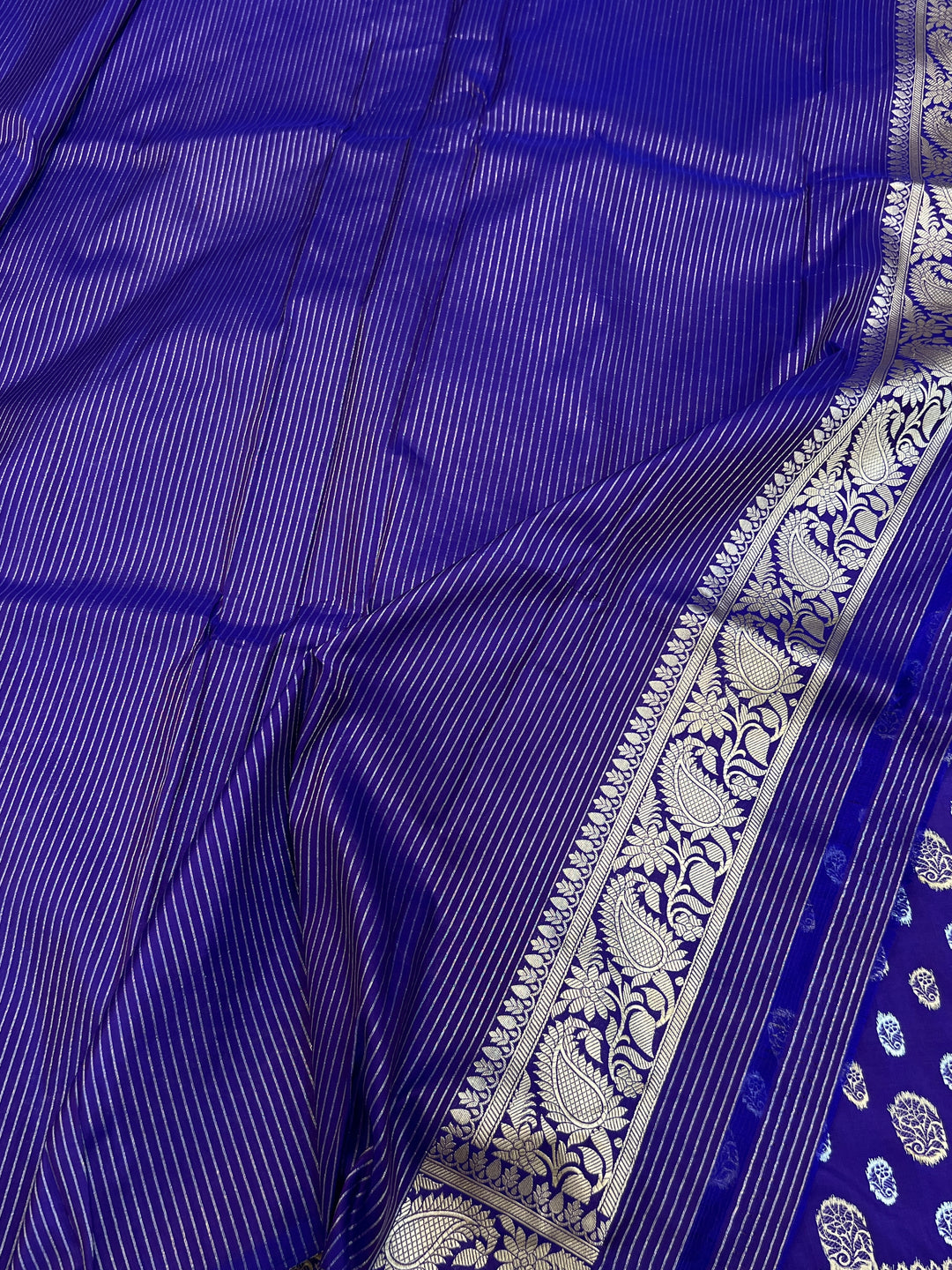 Purple Pure Banarasi Handloom Katan Silk Saree - Aura Benaras