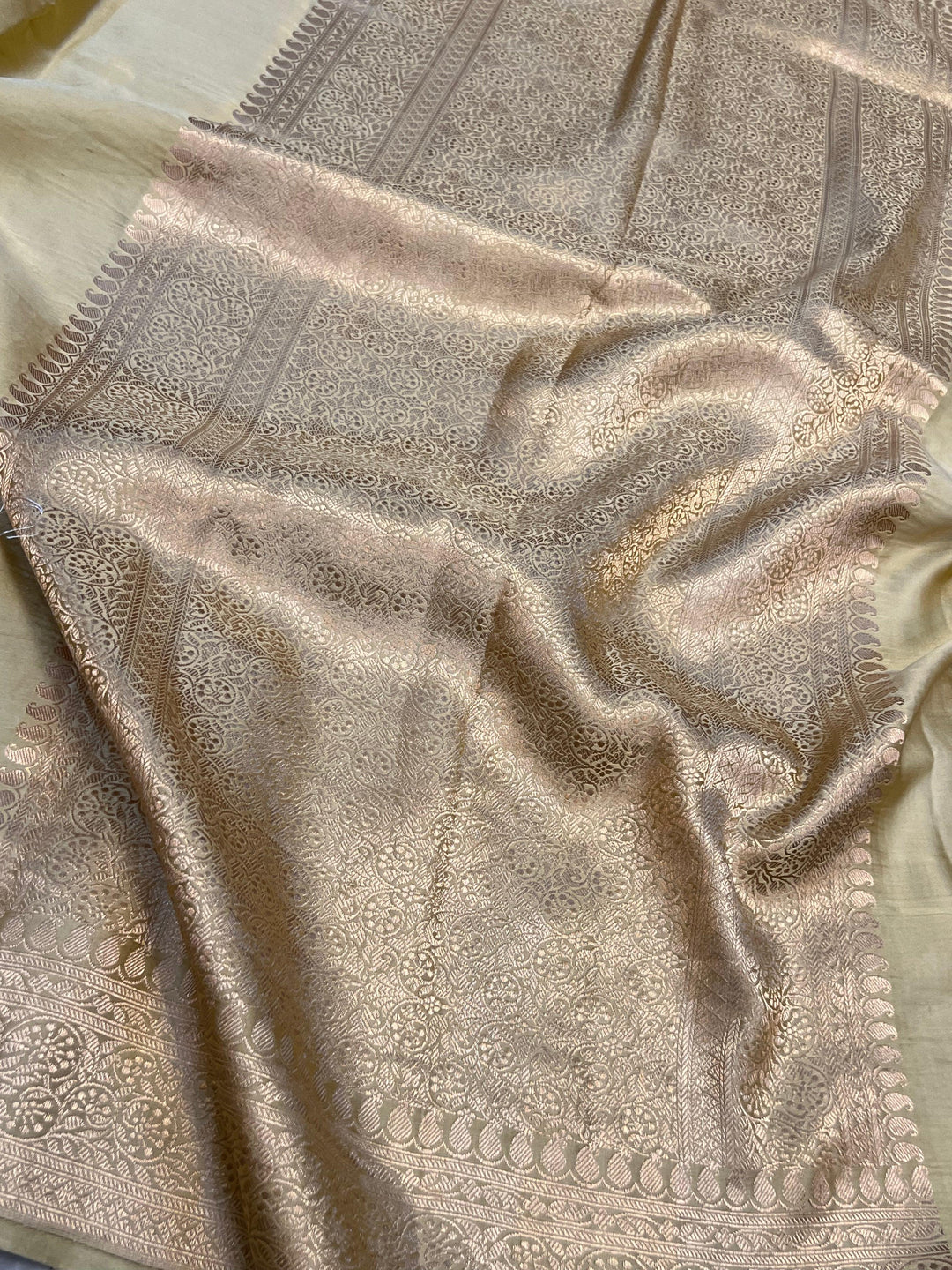 Golden zari Kadhwa border on Mashru silk Banarasi handloom saree