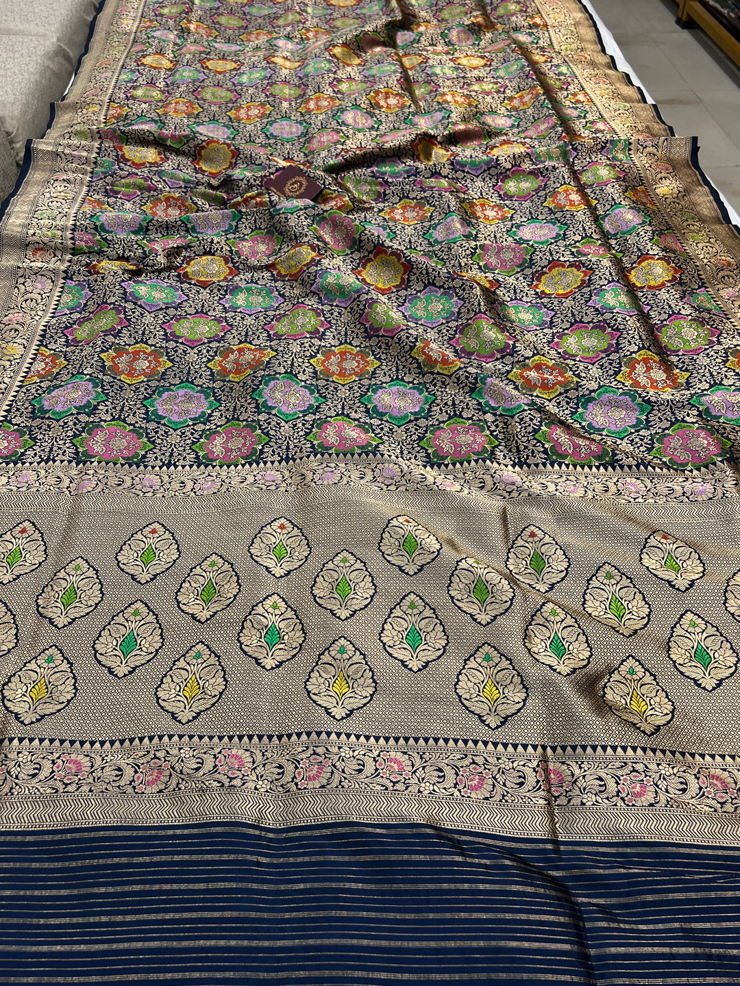 Buy Navy Blue Rangkaat Banarasi Katan Silk Saree - AuraBenaras