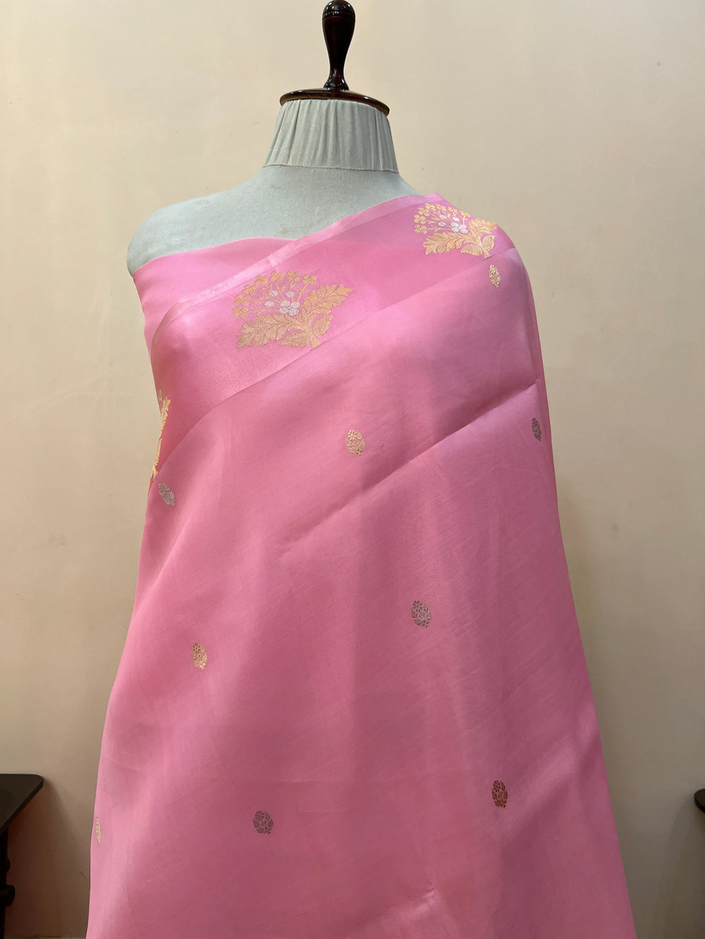 Baby Pink Pure Katan Organza Silk Handloom Banarasi Saree 