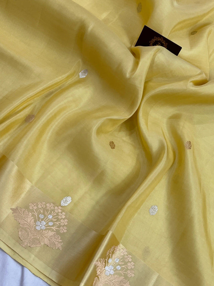 Pastel Yellow Pure Katan Organza Silk Handloom Banarasi Saree