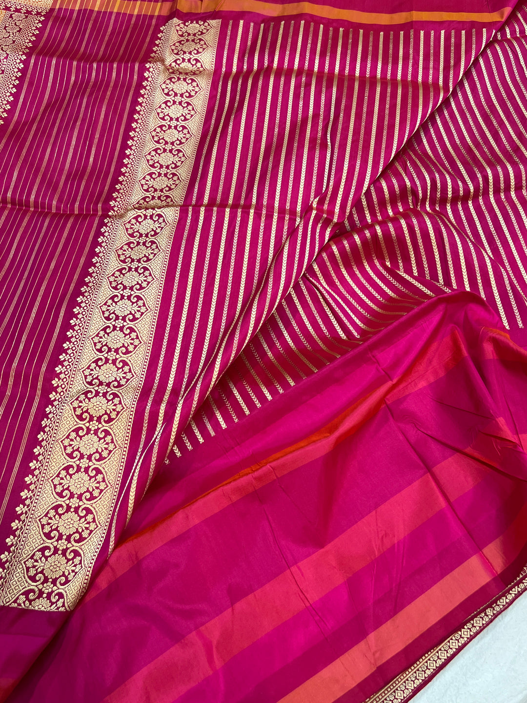 Black  Banarasi Handloom Katan Silk Saree - Aura Benaras