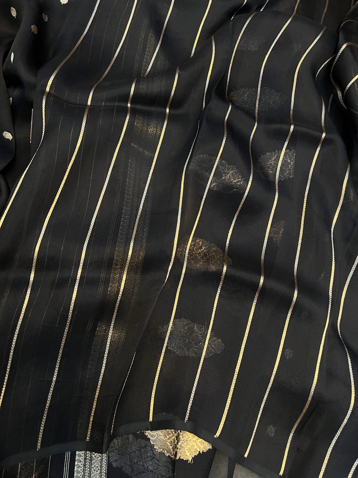 Striped blouse piece included with Banarasi Kora silk saree